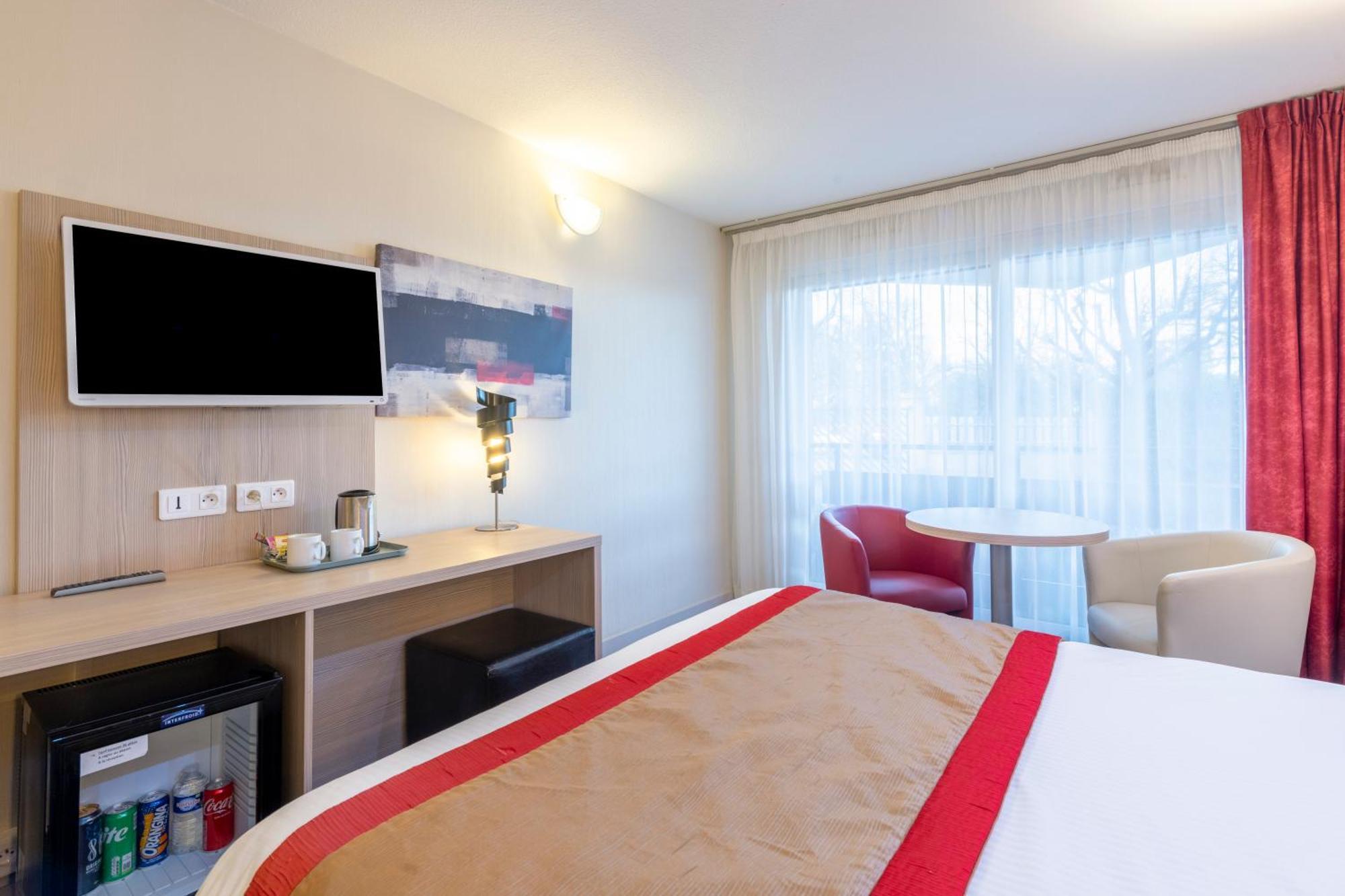 Logis Hotel Arc En Ciel Thonon-les-Bains Bilik gambar