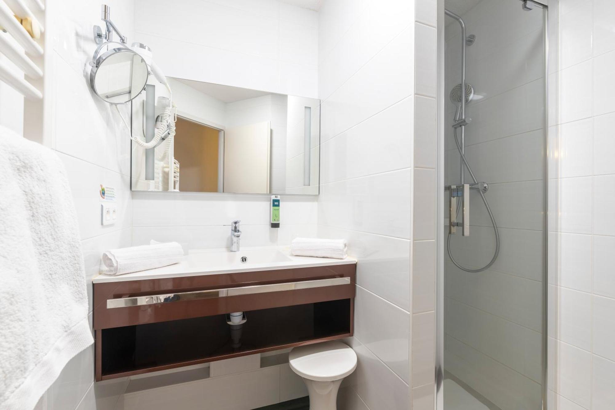 Logis Hotel Arc En Ciel Thonon-les-Bains Luaran gambar