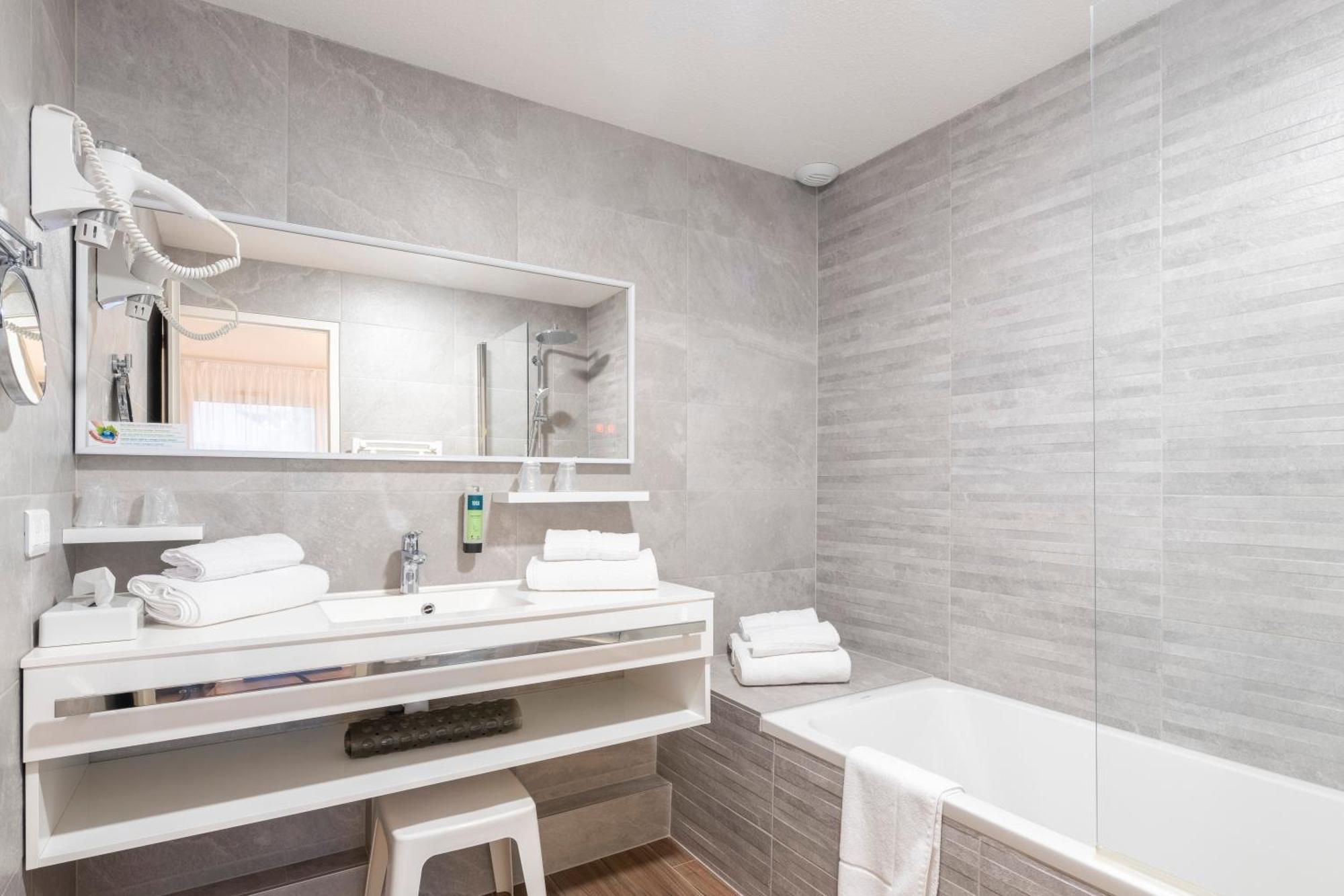 Logis Hotel Arc En Ciel Thonon-les-Bains Luaran gambar